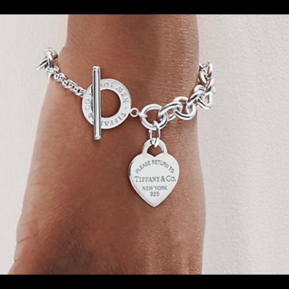Tiffany & CO. Heart Tag Toggle Bracelet NWT & proof of purchase - Picture 3 of 11